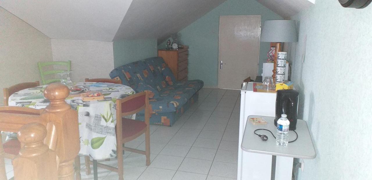 Chticabane Taintrux Exteriör bild